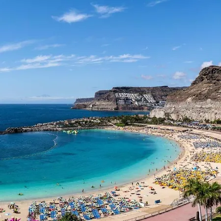 Nomad, Playa De Canteras, Nomadas Digitales, Familias * Лас-Пальмас-де-Гран-Канарія