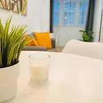 Nomad, Playa De Canteras, Nomadas Digitales, Familias Apartment