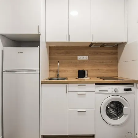 Apartamento Nomad, Wifi , Espacio Trabajo ,playa ,ocio *
