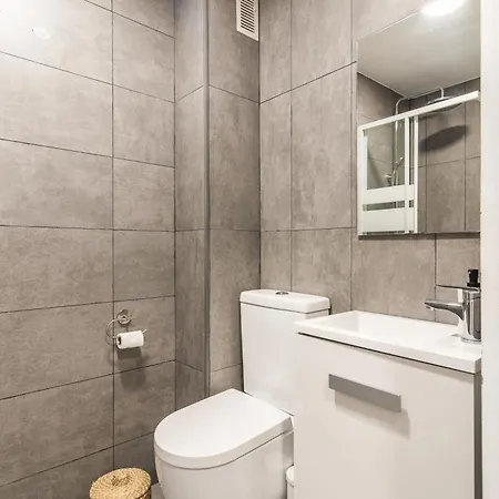 Nomad, Wifi , Espacio Trabajo ,playa ,ocio *