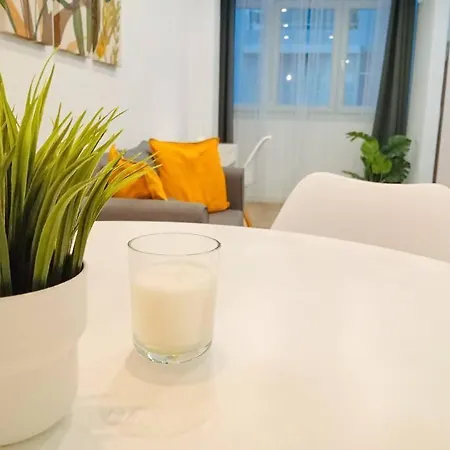 Nomad, Wifi , Espacio Trabajo ,playa ,ocio Appartement