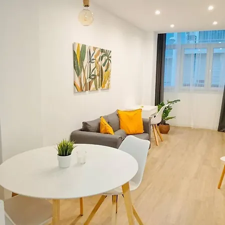 Nomad, Wifi , Espacio Trabajo ,playa ,ocio Appartement