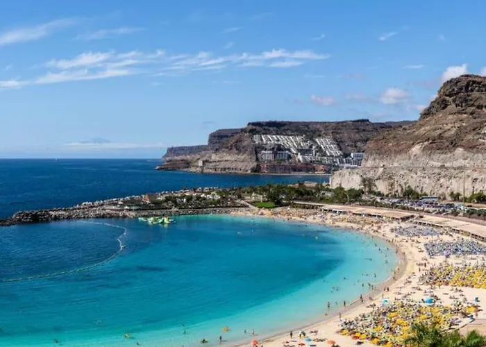 Nomad, Playa De Las Canteras, Nomadas Digitales, Familias * Las Palmas / Gran Canaria