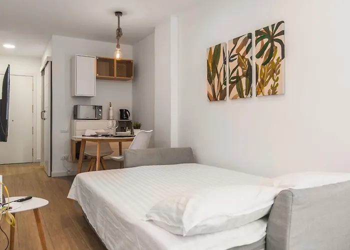 Nomad, Wifi , Espacio Trabajo ,playa ,ocio *